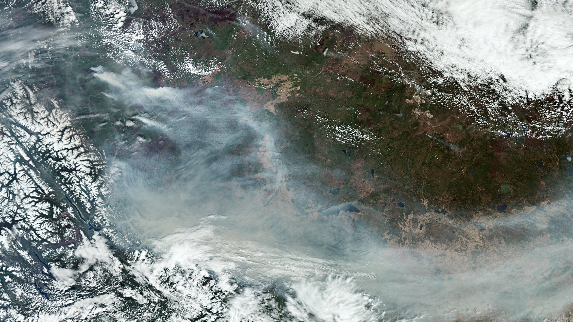Smoke from wildfires spreading over western Canada, seen by Sentinel-3 on 11 May 2024